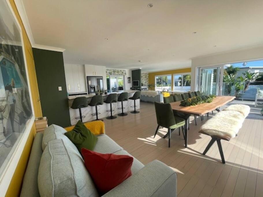 Luxury Seaside Village Apartment *